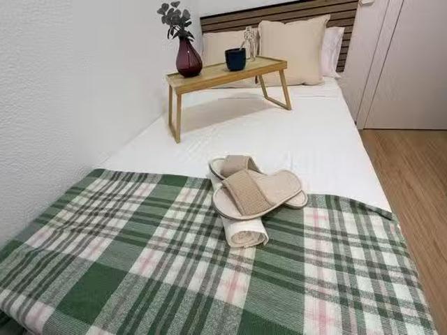 Nuevo Habitación en Calle Río Sil, Junta Municipal 1