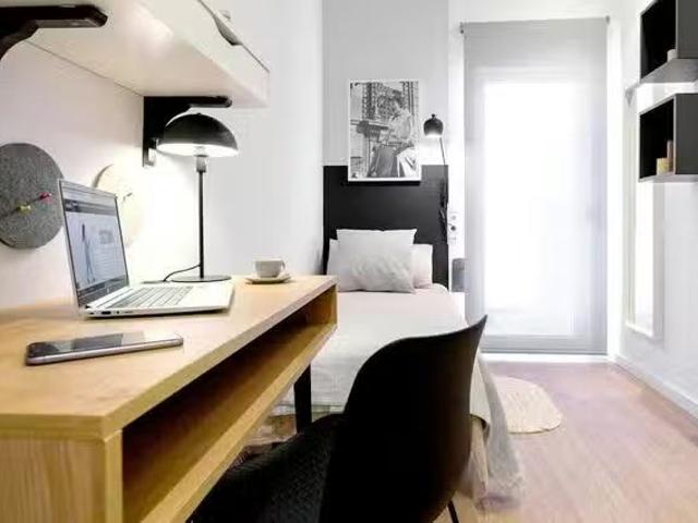 ¡En alquiler! Habitación en Calle Salamanca, Gran Vía