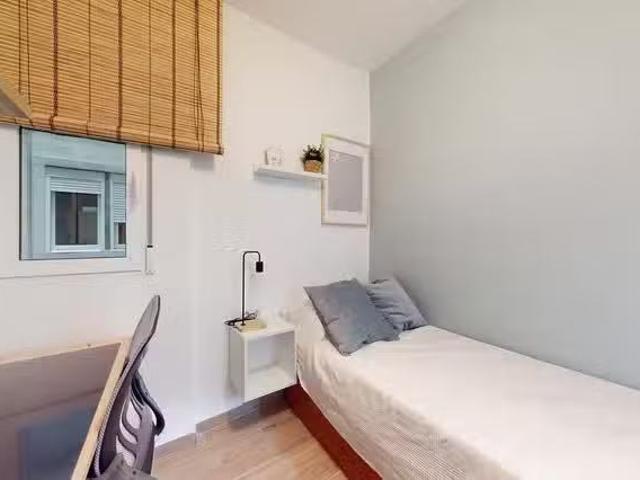 ¡Renta! Habitación en Carrer de Conca