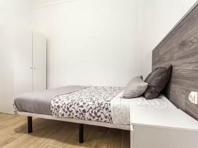 ¡En alquiler! Habitación en Carrer de la Floresta