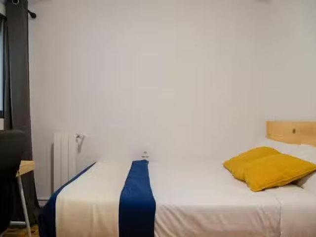 ¡En alquiler! Habitación en Carrer de les Blanqueries, El Carme