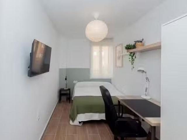 ¡Recién llegado! Habitación en Carrer de les Tres Forques