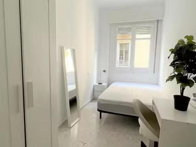 ¡Renta! Habitación en Carrer de Muntaner, Sant Gervasi Galvany