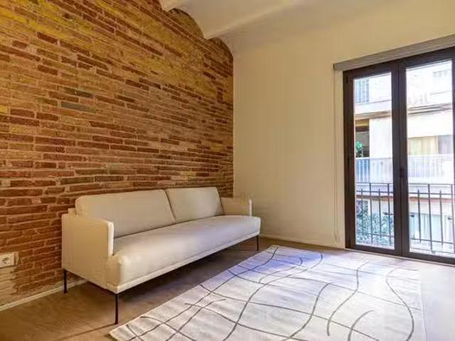 ¡Renta! Habitación en Carrer de Santa Peronella