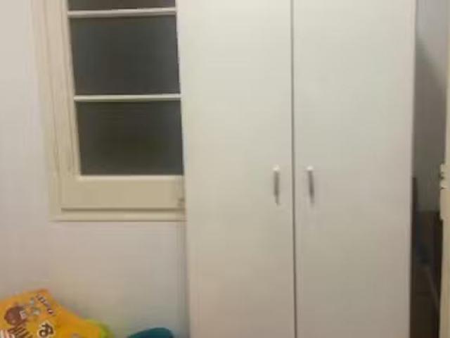 Barato Habitación en Carrer de Viladomat, La Nova Esquerra de.