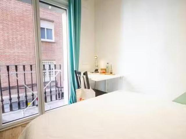 Único Habitación en Carrer del Poeta Cabanyes, El Poblesec