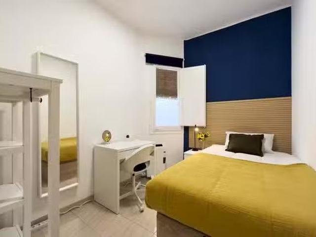 ¡En alquiler! Habitación en Carrer d'Entença