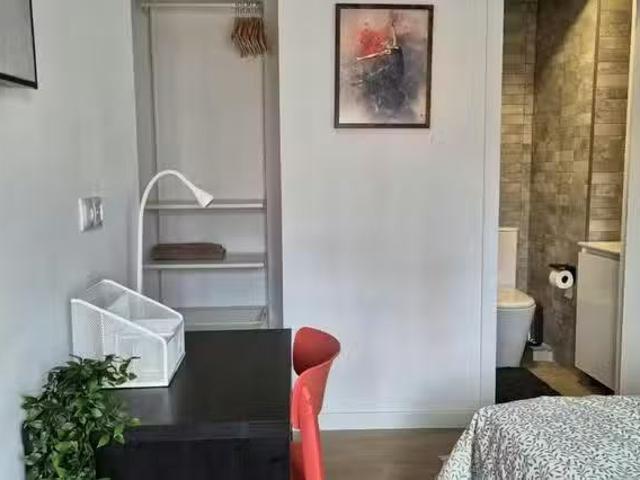 ¡Oferta! Habitación en Carrer Major de Natzaret, Poblados Marí.