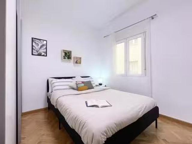 Nuevo Habitación en Paseo de la Virgen del Puerto