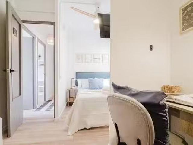 Acogedor Habitación en Passeig de Valldaura