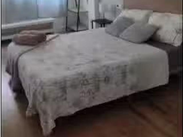 Bonito Habitación en piso compartido en alquiler en En Corts.