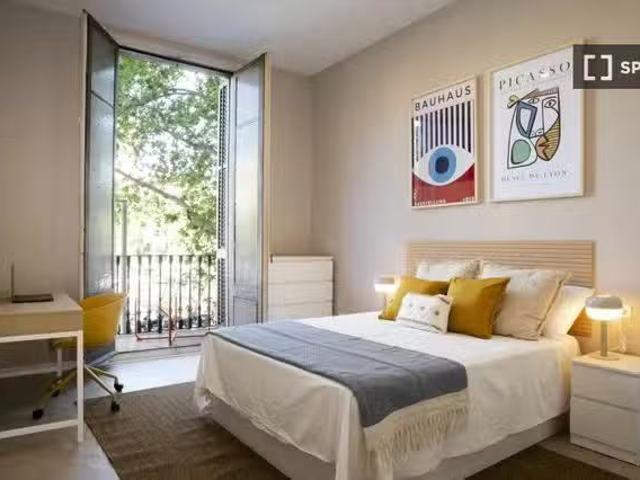 ¡Renta! Habitación en piso compartido en alquiler en Sant Anto.