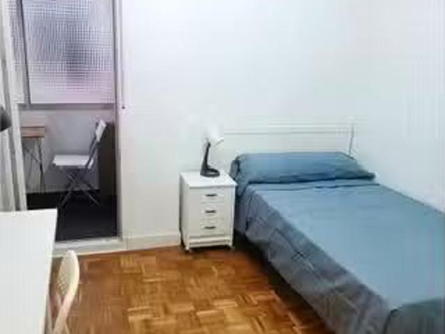 ¡Oferta! Habitación en piso compartido en alquiler en Pilarica.