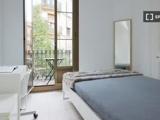 Acogedor Habitación en piso compartido en barcelona