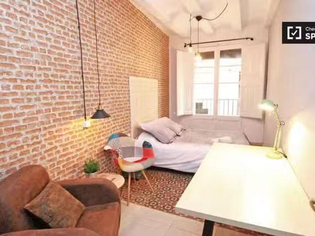 ¡Oferta! Habitación en piso compartido en El Gótico, Barcelona