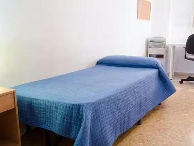 ¡Oferta! Habitación en Plaça del Poeta Vicente Gaos, Vega Baixa