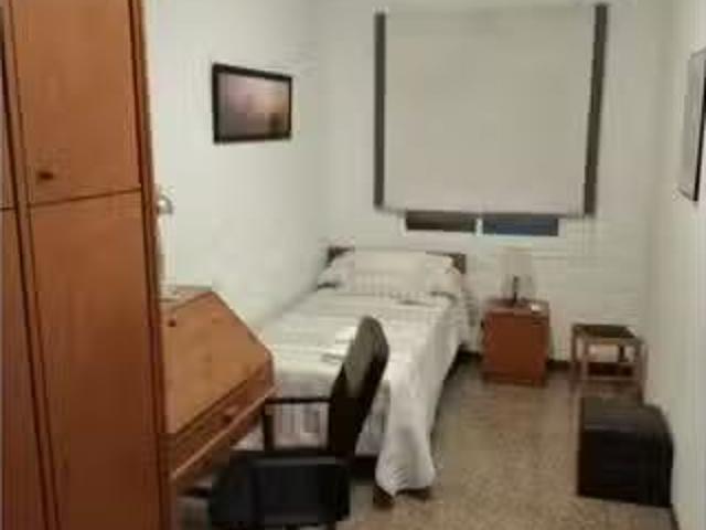 Único Se alquila habitación en Hostafrancs, Barcelona