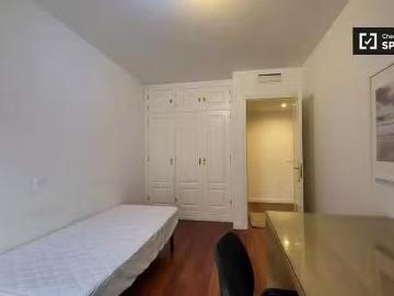 Acogedor Se alquila habitación en piso compartido en Leganés.