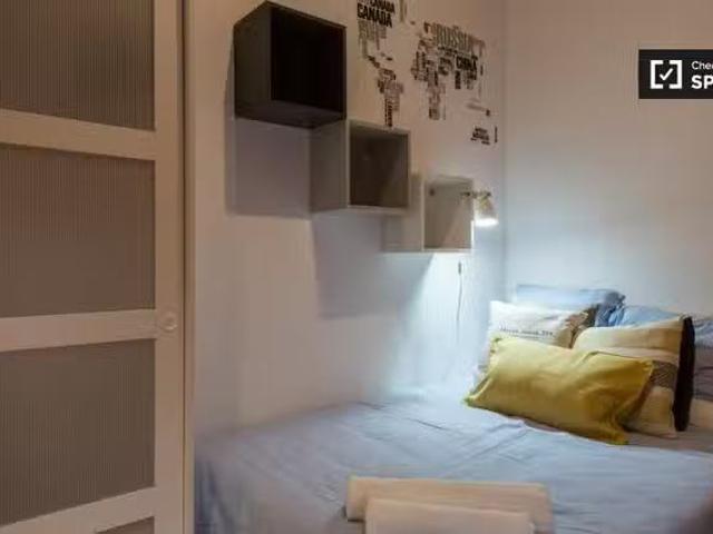 ¡Renta! Se alquilan habitaciones en el apartamento de 6 dormit.