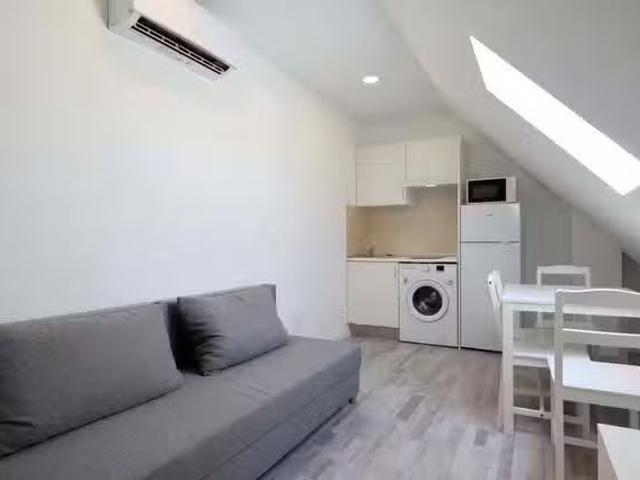 Nuevo Piso de 1 habitación en Calle de los Monederos