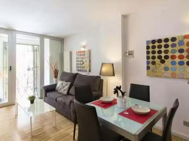 Único Piso de 1 habitación en Calle del Conde de Romanones