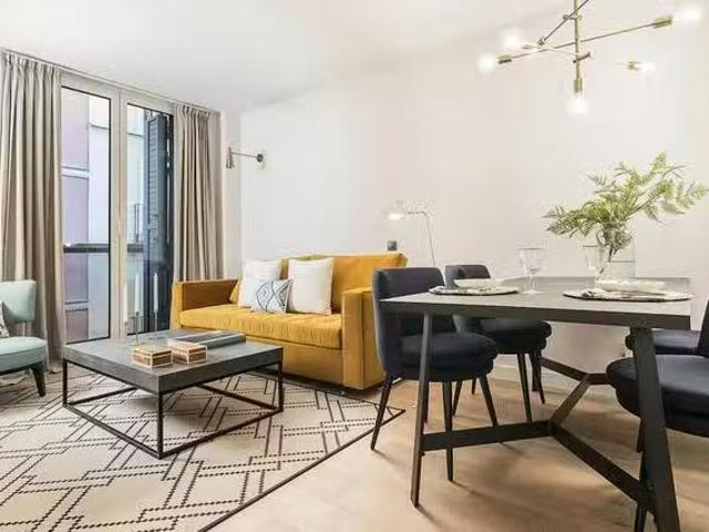 Único Piso de 1 habitación en Calle del Sombrerete, Centro