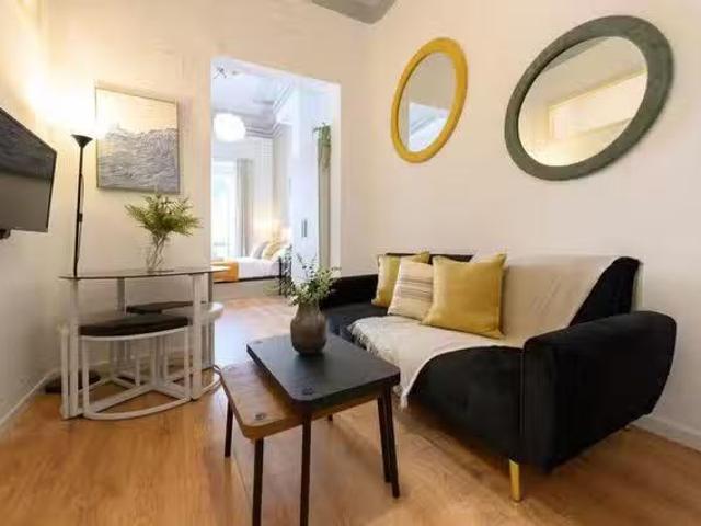 Acogedor Piso de 1 habitación en Madrid