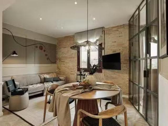 Nuevo Piso de 1 habitación en Ronda de Sant Antoni, Ciutat Vella