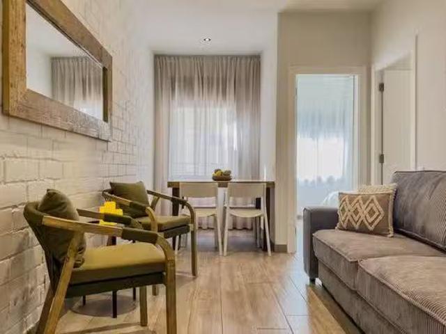 Acogedor Piso de 3 habitaciones en L'Hospitalet de Llobregat