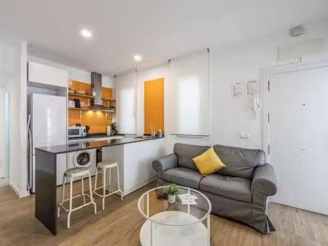 ¡Renta! Piso de 3 habitaciones en Madrid