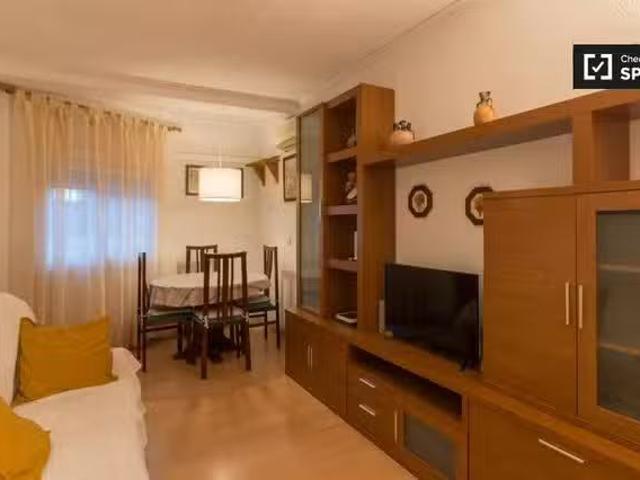 Acogedor Piso en alquiler de 3 habitaciones Vilapicina, Barcel.