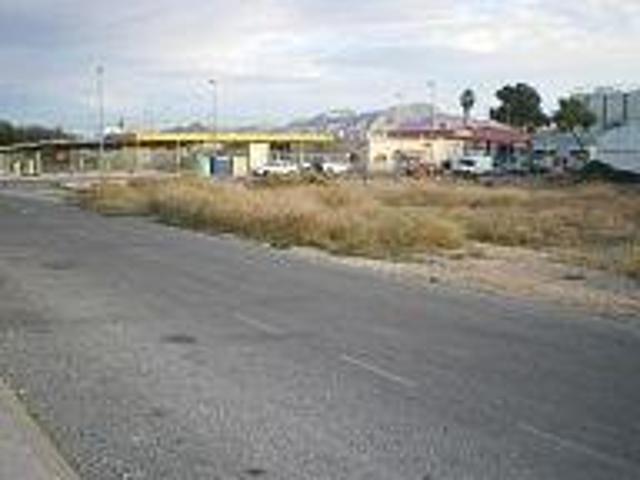 OFERTA TERRENO URBANIZABLE EN ZONA PRIVILEGIADA