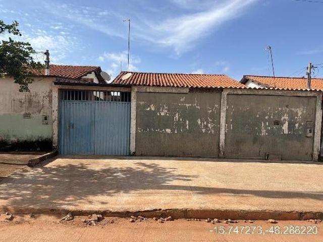 Oferta vantajosa — Casa no Parque da Barragem Setor 12, Aguas Lindas de Goias GO, 3 quartos, 200m²
