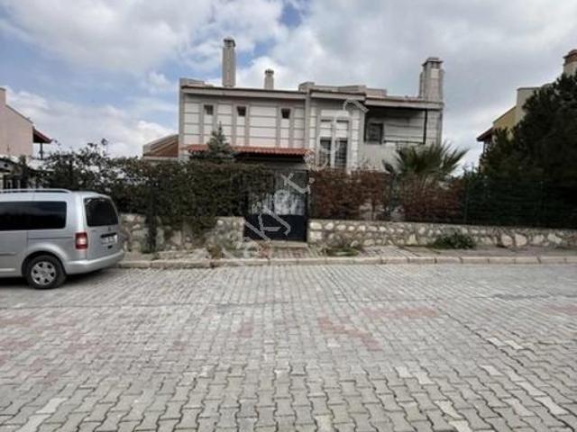 Offıce 88 Den Villakent'te Malikane
