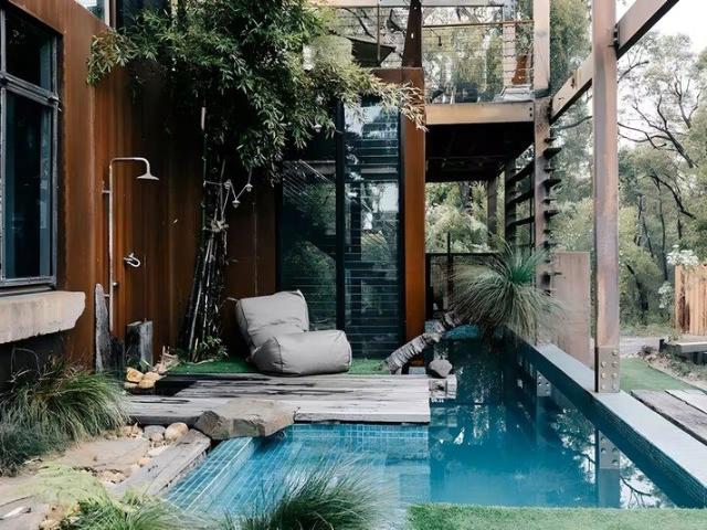 Off grid Architectural Marvel in secluded bushland oasis