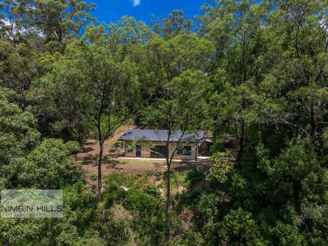 Off Grid Luxury in the Hills