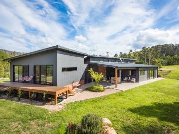 Off Grid Luxury Redefined A Private Riverfront Sanctuary on 7.9 Acres