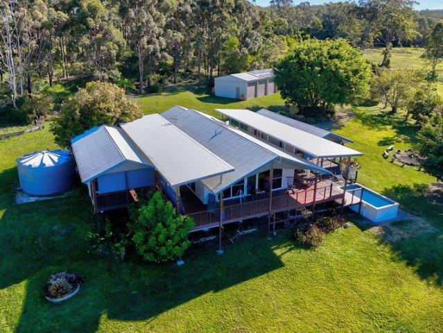 Off Grid Pavilion Retreat with Noosa Views