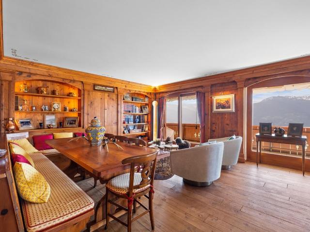 OFF MARKET – APPARTEMENT HAUT STEHT für Schweizer und ausländische Käufer