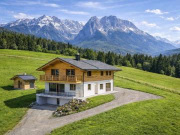 OFF Market Traumhaus mit Freizeitwohnsitz in Alleinlage! Ruheoase eingebettet in Bergwelten