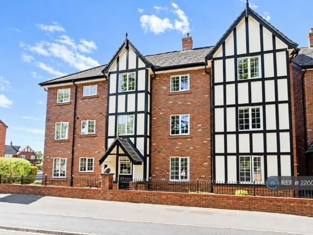 Off Welsh Row, Nantwich, CW5 2 bed flat to rent £850 pcm £196 pw