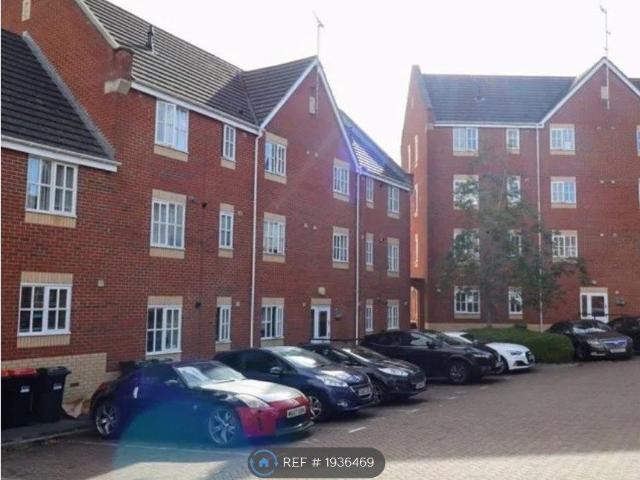 Off Whaddon Way, Bletchley, Milton Keynes MK3, 2 bed flat to rent, £1,995 pcm | PrimeLocation