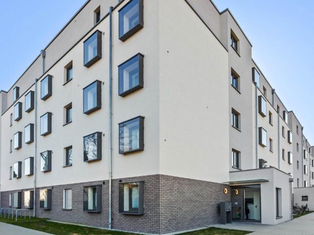 Offene Küche und Terrasse – 2 Zimmer Wohnung im LUI Spandau