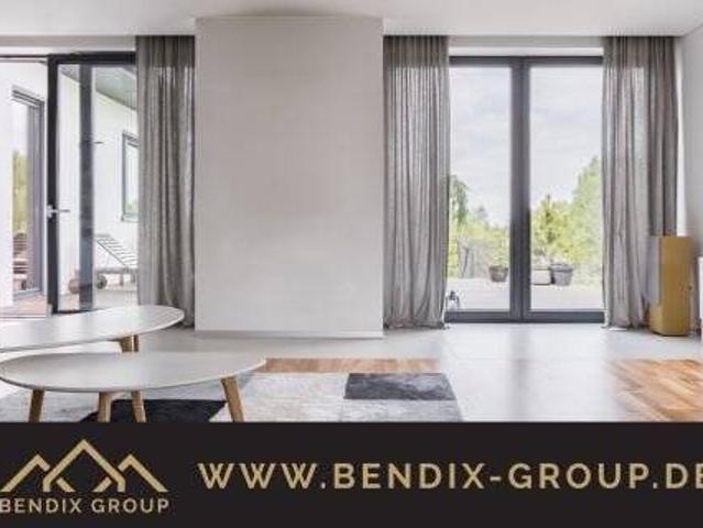Offene & helle 5 Zi Wohnung mit Balkon I 2 Bäder mit Dusche und Badewanne I hochwertige Ausstattung