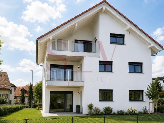 OFFENE TÜR, Wunderschöne 3.5 Zimmer Wohnung