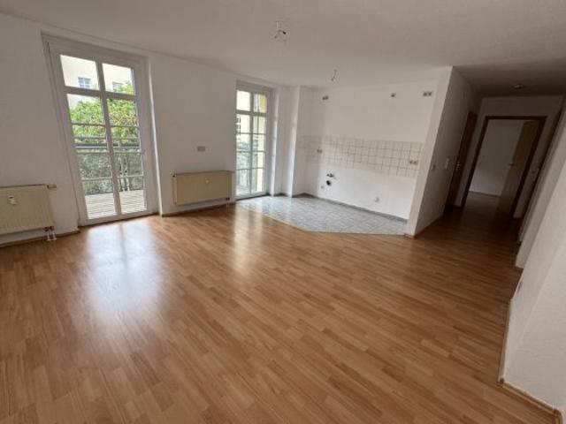 Offenes Wohnen mit Balkon und Aufzug! Zwei Zimmer Wohnung im Ostviertel WE8