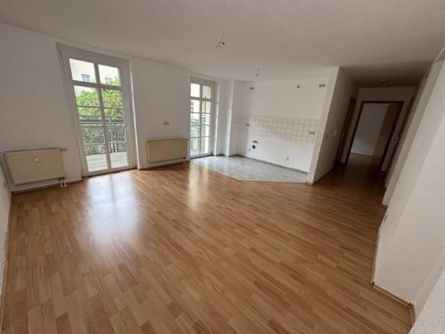 Offenes Wohnen mit Balkon und Aufzug! Zwei Zimmer Wohnung im Ostviertel WE8