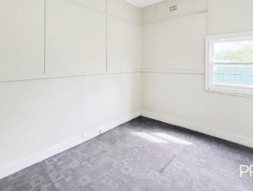 South Windsor, Colo Heights - Garden, Parking