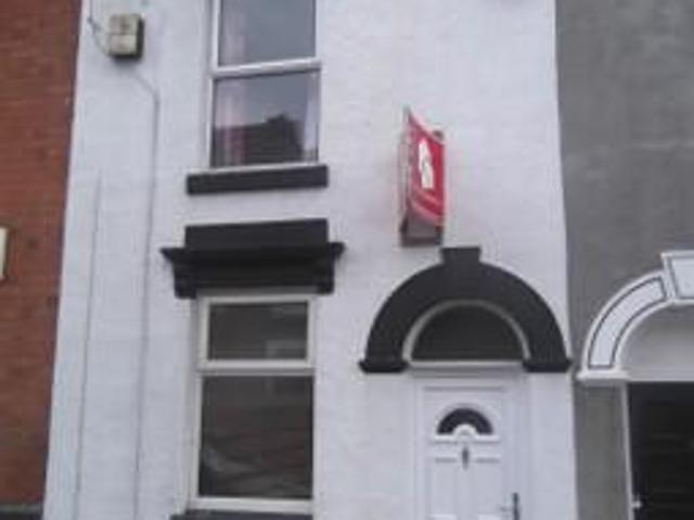 Offmore Road, Kidderminster DY10 3 bed terraced house to rent £895 pcm £207 pw