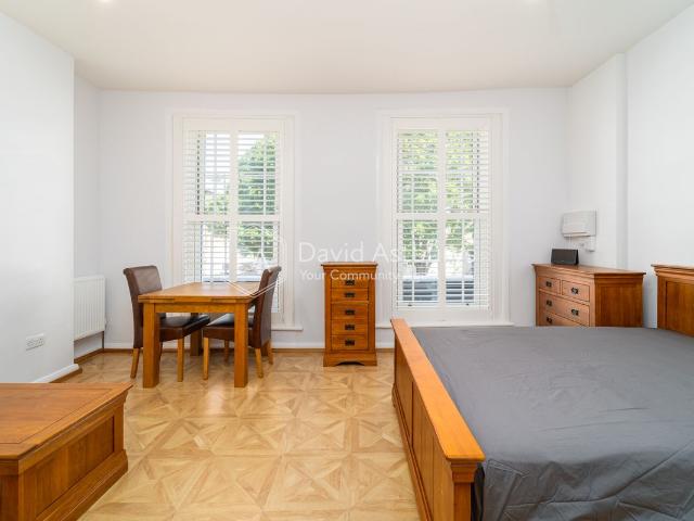 Offord Road, Islington, London N1, Studio to rent, £2,100 pcm | PrimeLocation